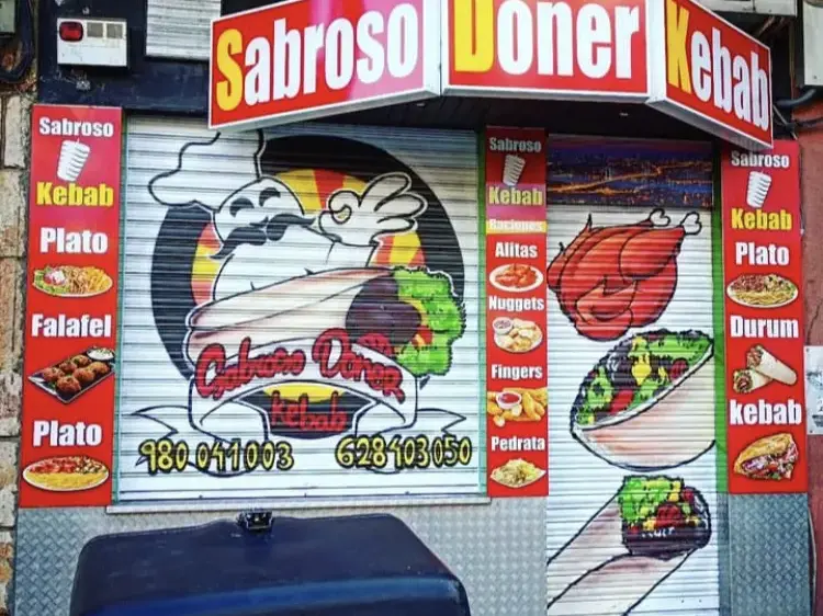 Diseño en persiana para restaurante kebab